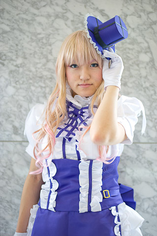 熊猫被扔石块，呼唤安全保障升级“爱游戏ayx官网地址”